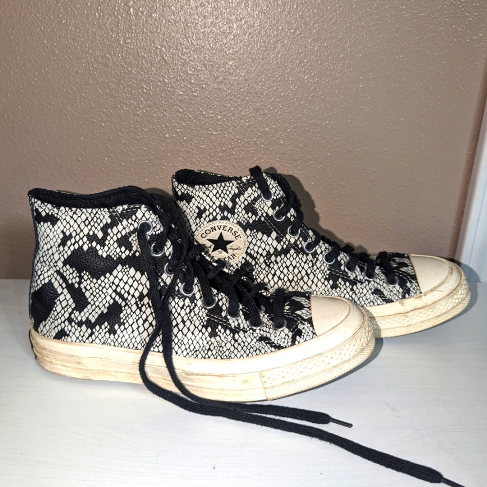 Chuck 70 HI, women's size 8.5